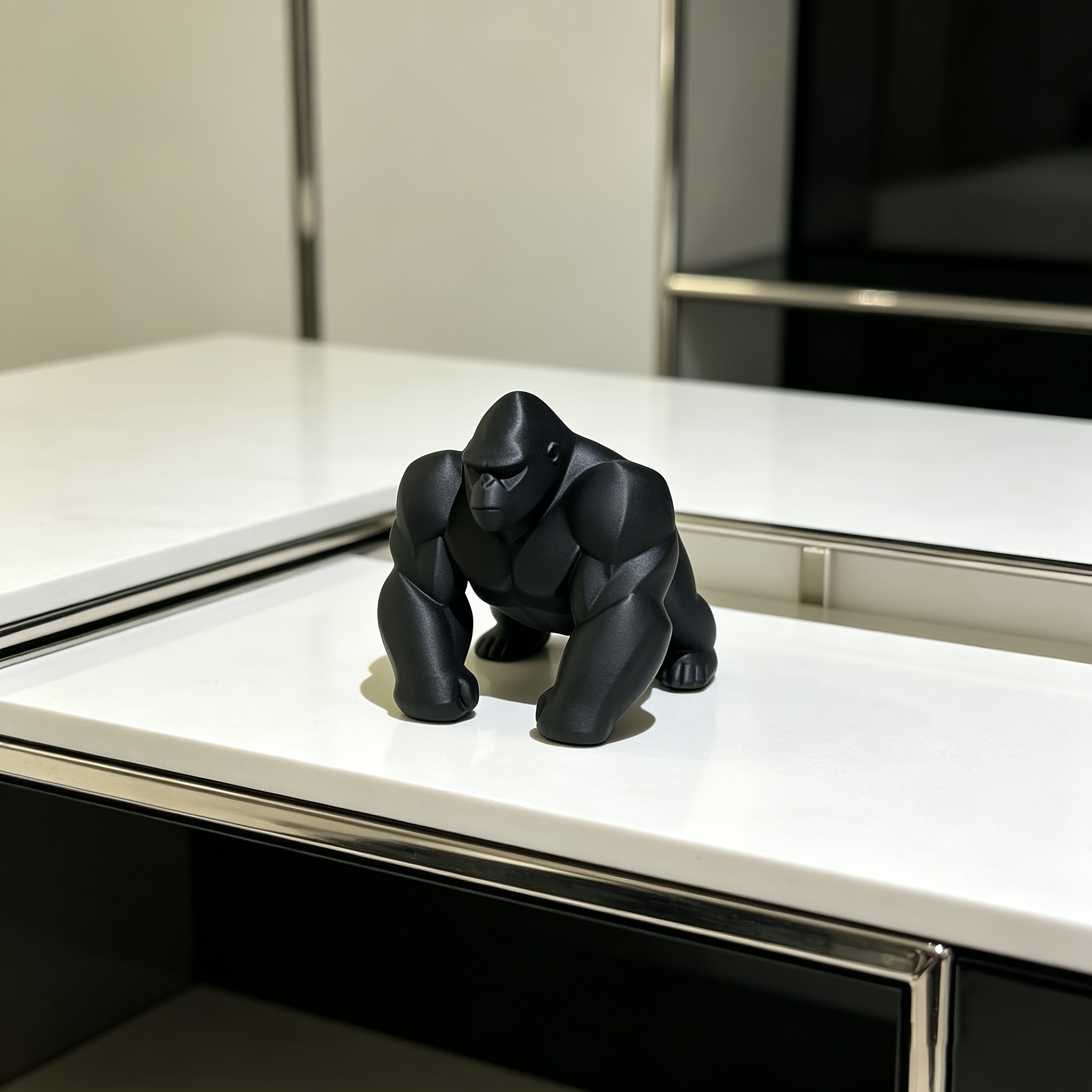 Office Furniture At Home - Estátua de Gorila Geométrica em Impressão